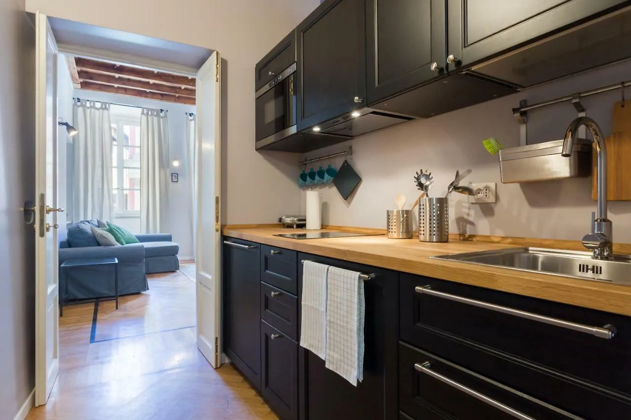 Cosy Apartment 2 Minutes From Duomo Milano 0*,